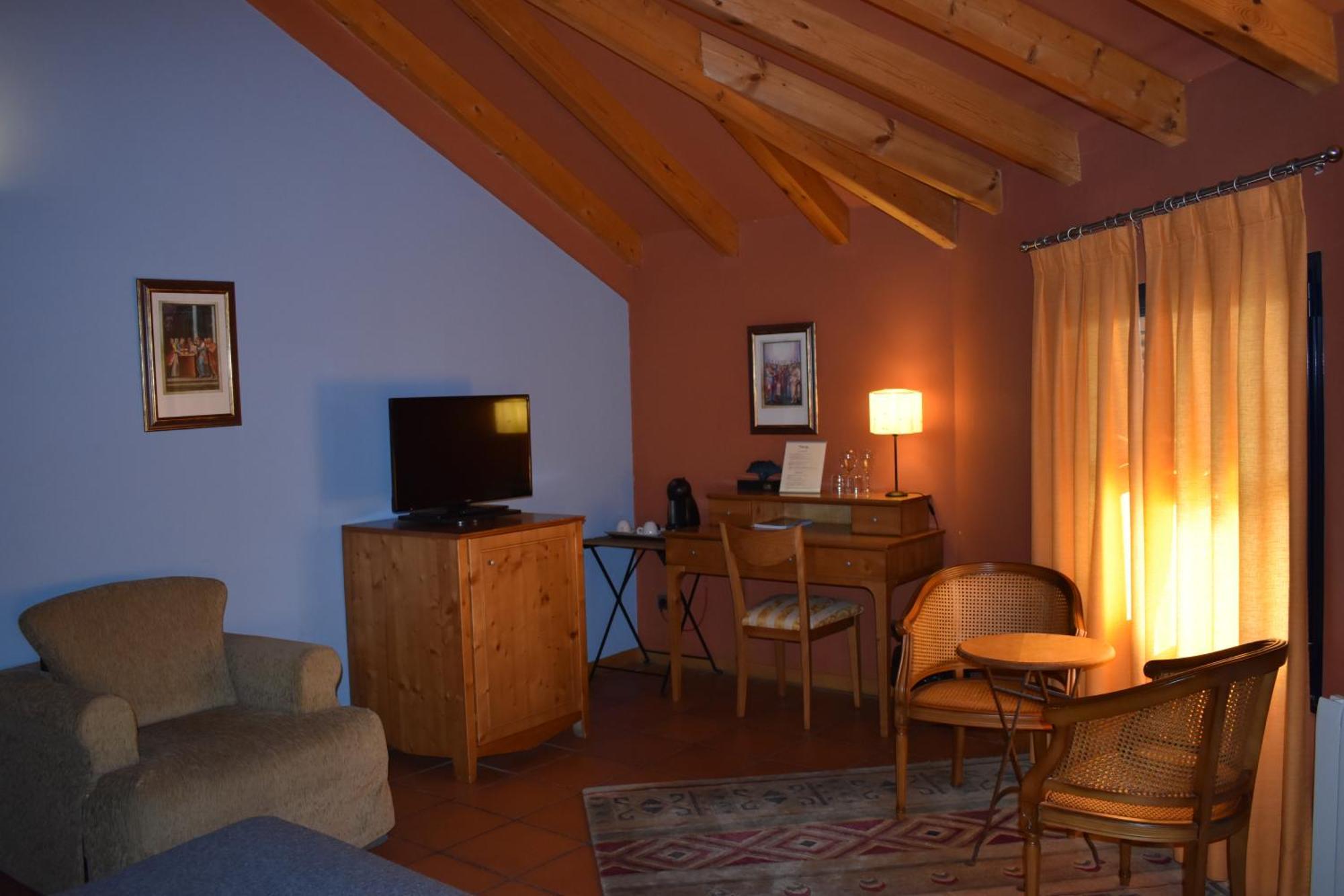 Hotel Sara De Ur La Cabrera Eksteriør billede